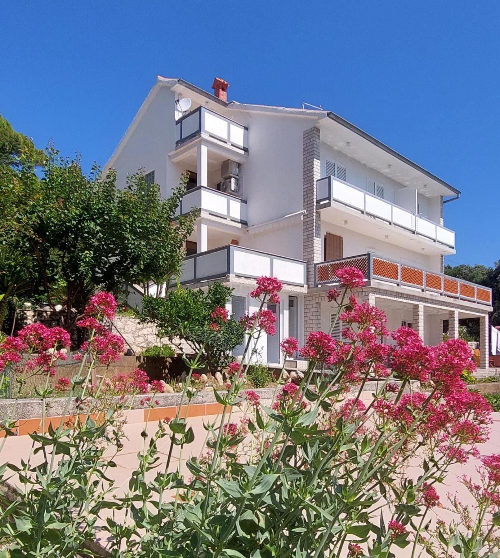 Milijana Apartments Rab Rab Town Extérieur photo